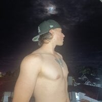 Logan_sixxer webcam