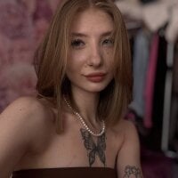 EsmeBendallLive Webcam