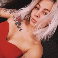 Leonnea's Offline Chat Room