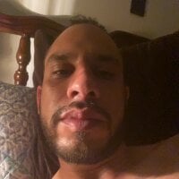 Andresmore2458 model avatar