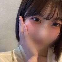 Miku_x0 Adlı Modelin Çevrimdışı Sohbet Odası