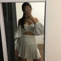 valery_chen Adlı Modelin Çevrimdışı Sohbet Odası