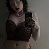 willowofyourwishes' Offline Chat Room