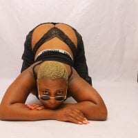 BQueen223 webcam