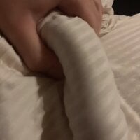 YoungDick004 webcam