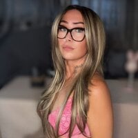 NaughtyLayla webcam