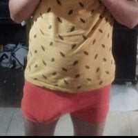 Alejandro17pm webcam