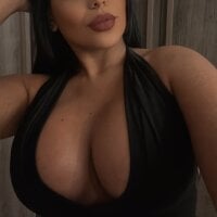 tifanybundud_'s Offline Chat Room