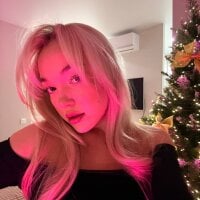 ChrissBerry webcam model