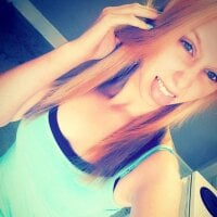 Sweetandsavage69's Offline Chat Room