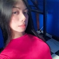 Kayra_Slut122 webcam