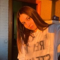 Aliceinc webcam model