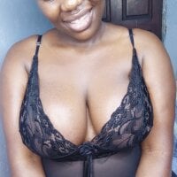 TheSpiceyQueen webcam model