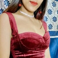 spicyLaila's Offline Chat Room