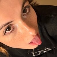 Model maybefuckingbaby