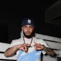 domking17 Adlı Modelin Çevrimdışı Sohbet Odası