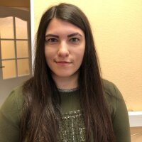 AprillFlowersss' Offline Chat Room