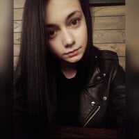 FlirtZone's Offline Chat Room