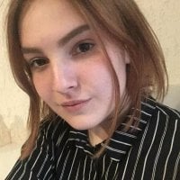 KYLIE_ROBERTOS 离线聊天室