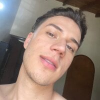 Elian_White