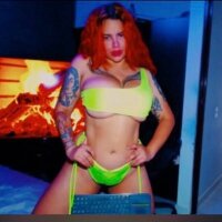 miaa_gomex's Offline Chat Room