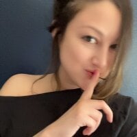 CrazyKittenMeow webcam