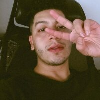 Offline chatovací místnost Miles_Parker_