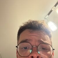 Meanboys360 webcam