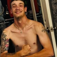 YourFavoriteMan webcam