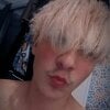 BlondBoy04