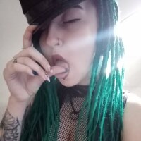 caramelliss' Offline Chat Room