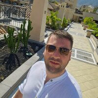 Tungeay's Avatar Photo