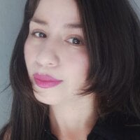 AbigailCutex's Offline Chat Room
