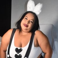 Luciana_Milf1 webcam model