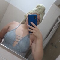 michelle1624's Offline Chat Room