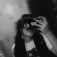 honny_fox's Offline Chat Room