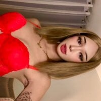 UrMassiveCockSabrinaOnTop webcam