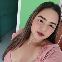 vanessacam77's Offline Chat Room