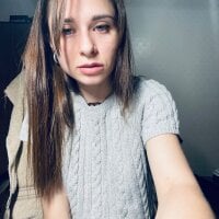 Lali401558's Offline Chat Room