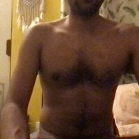 IndianCouple_Married's Offline Chat Room