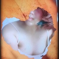 Anya-Lucky webcam model