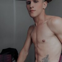 Model dylan_stone1