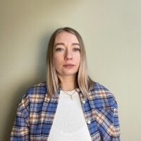 NinaBernside's Offline Chat Room