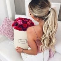 MiaDiaz: δωμάτιο συνομιλίας εκτός σύνδεσης