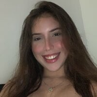 Dayanarouse's Offline Chat Room