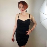 CrocutaSummers' Offline Chat Room