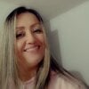 bellarossemilf_'s Offline Chat Room