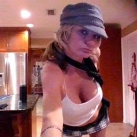 gunzunicorn's Offline Chat Room