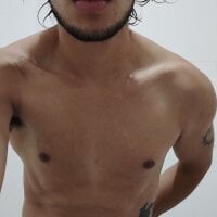 alejandro1718 webcam