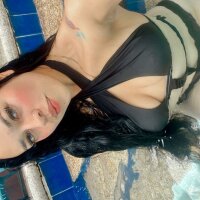 YourNaty Adlı Modelin Çevrimdışı Sohbet Odası